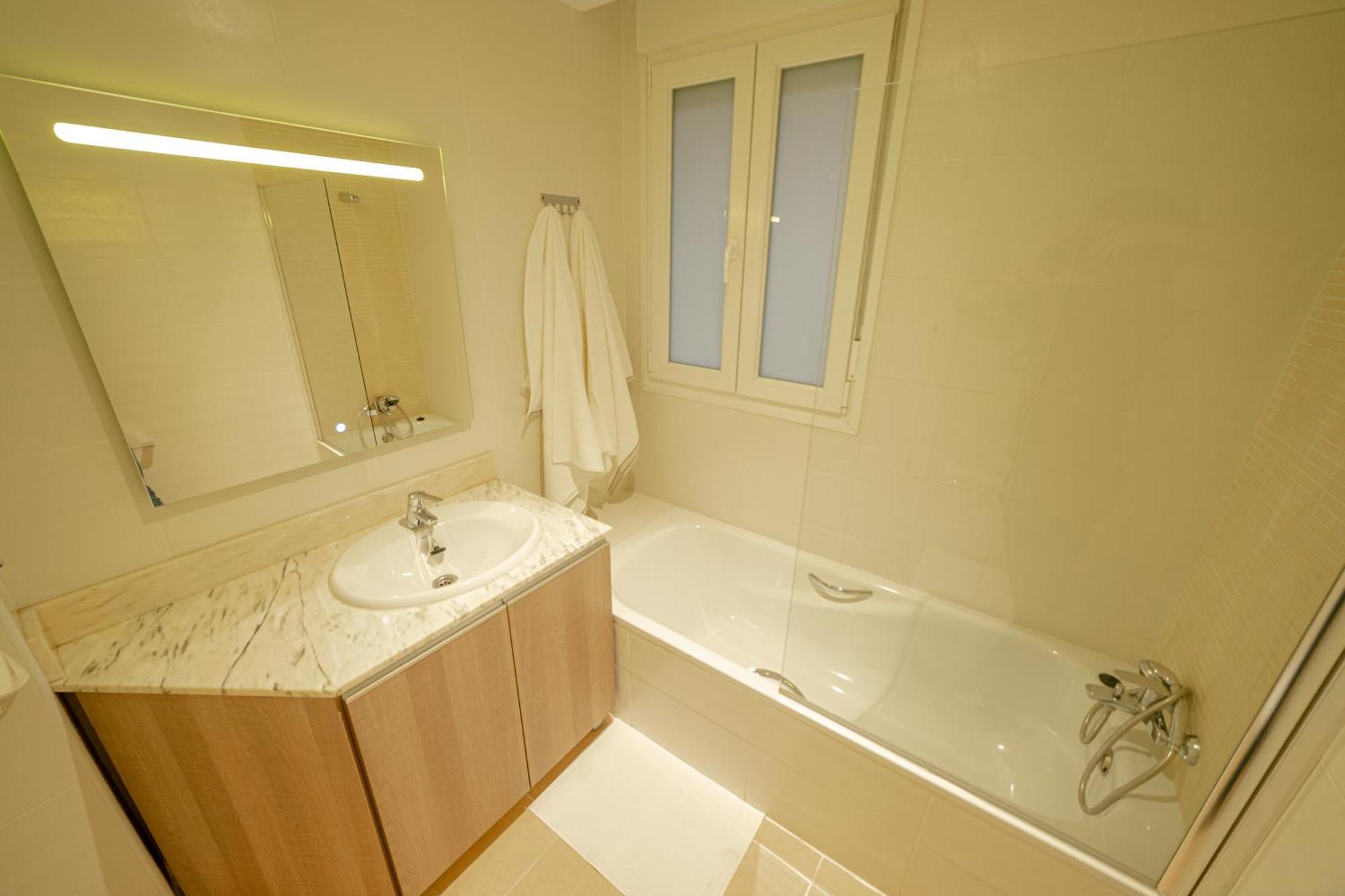 Hey Madrid Apartments - Avenida De America - المظهر الخارجي الصورة
